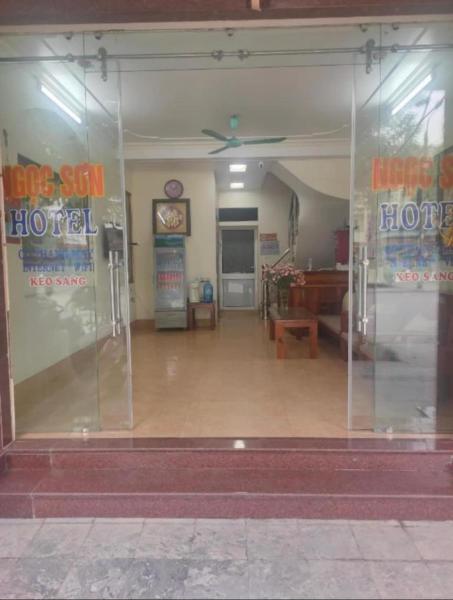 Ngoc Son Hotel, Prenota  Hotel a Cao Bang con parcheggio, Parcheggio