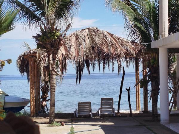 Bungalows Pascana 58, Buchen Sie  Hotels in Tumbes mit Parkplatz, Parkplätze