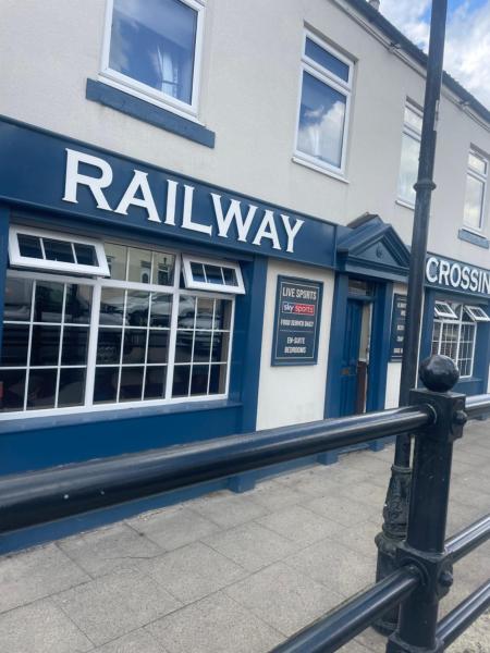 The Railway Crossings Inn, Buchen Sie   