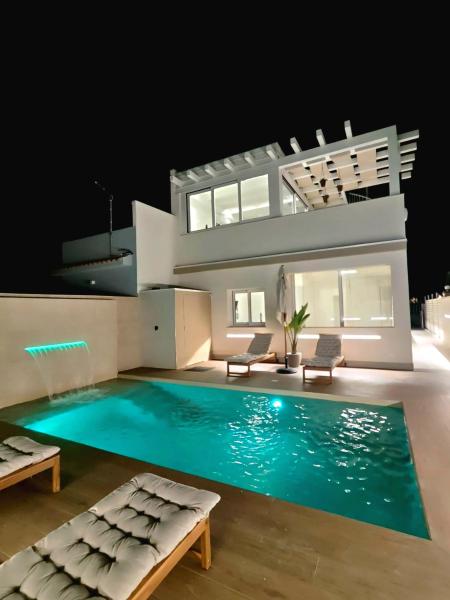 Torre Del Mediterraneo, Buchen Sie  Hotels mit Pool in Sizilien, Schwimmbad