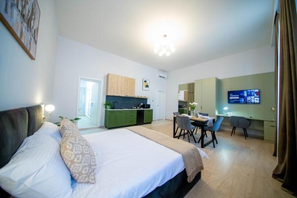 H&H Luxury Apartments, Prenota  Arad Romania