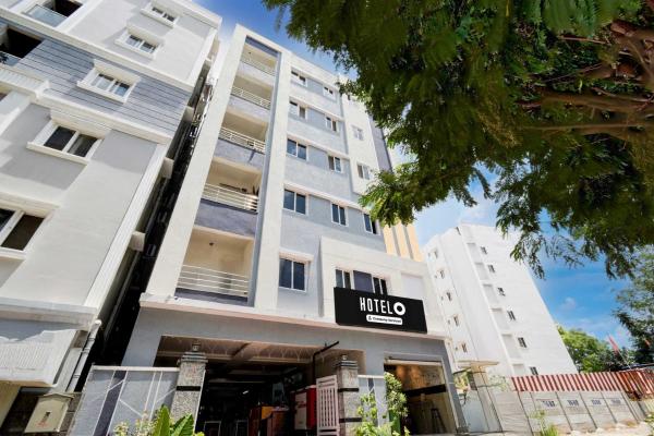 Hotel O DLF CyberCity Hyderabad Key Suites, Réserver  Hôtels à Telangana avec parking, Parking
