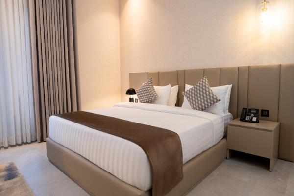 Golden Suites Hotel, Buchen Sie  Abdali 