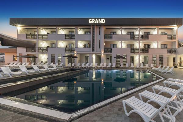 GRAND Hotel NEW 2025, Prenota  Solotvino 