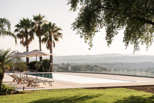 Tenuta Madre Vita, Buchen Sie  Hotels mit Pool in Sizilien, Schwimmbad