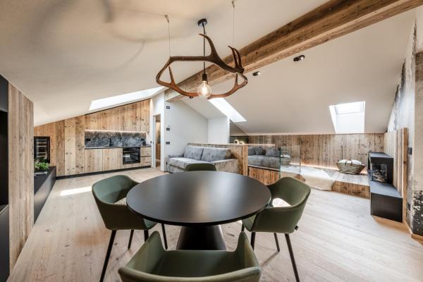 ALPEDOR Mountain Suites, Prenota  Commezzadura Val di Sole