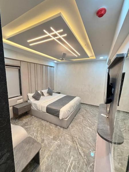 Hotel VOLGA INN, Réserver  Ahmedabad Gujarat