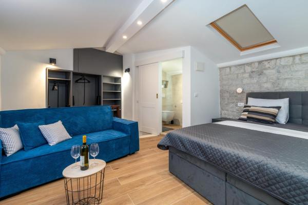Andreis Luxury Retreat, Buchen Sie  Hotels in Gespanschaft Split-Dalmatien mit Parkplatz, Parkplätze