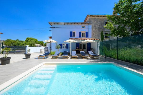 Villa Istria Ad 1749 by Istrialux, Reserva ahora  Hoteles en Istria central con piscina, Piscina