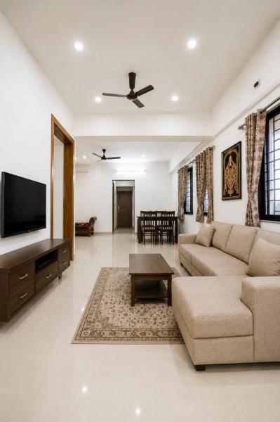 Newly built Spacious & Luxurious 1650 sft 2BHK with AC, fully functional kitchen, car parking in Tirupati near Railway Station, Réserver  Tirupati Andhra Pradesh