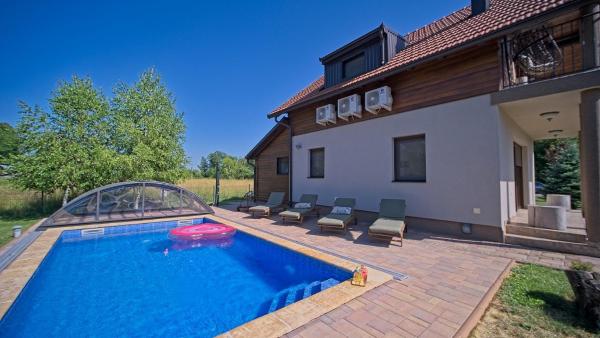 Villa Debelo Brdo by Villas Guide, Buchen Sie  Hotels mit Pool in Kvarner-Bucht, Schwimmbad