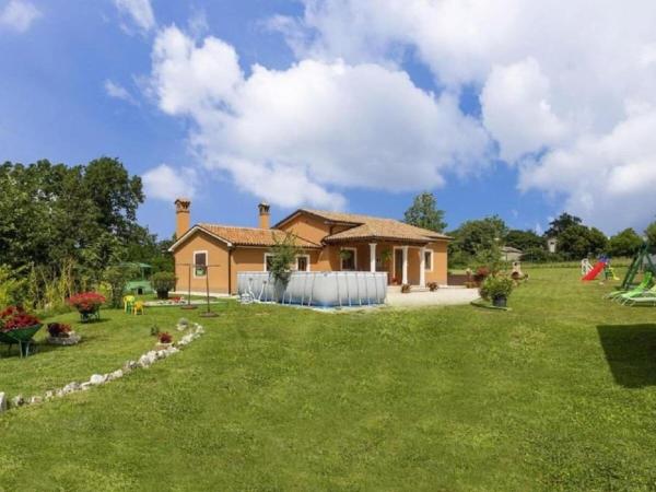 Villa in minj with swimming pool, Reserva ahora  Hoteles en Istria central con piscina, Piscina