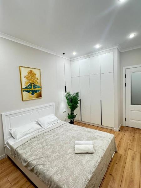 2 room meridian apartments super new modern, Buchen Sie Ferienwohnung Almaty Kasachstan