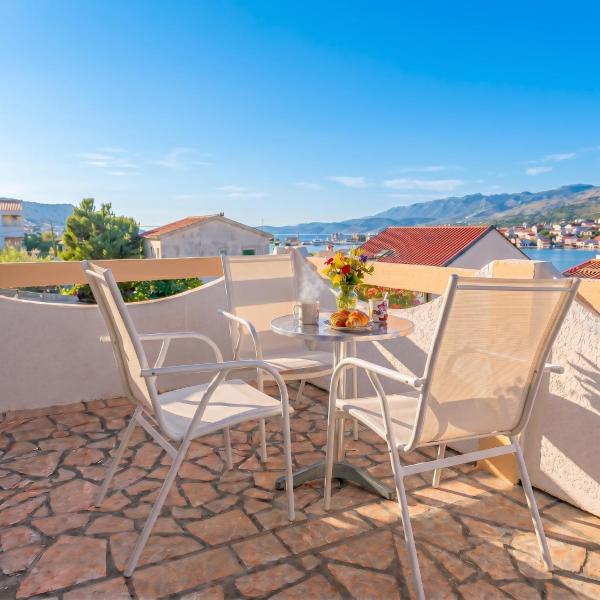 Starman Apartments, Book Apartment Kvarner Hotels with a Parking, Parking