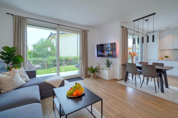 Villa Carmensita Premium Lazise, Prenota  Hotel con piscina a Veneto, Piscina