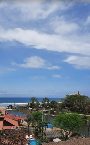 Maeo Suites Hotel, Buchen Sie  Montanita Provinz Santa Elena
