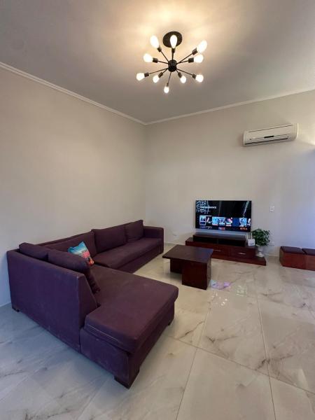 Beach House - Ramsis Village, Reserva ahora  Hoteles con piscina en Beheira, Piscina