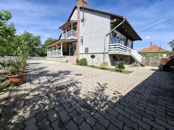 Melissza Vendégház Bogács, Buchen Sie  Bogács 