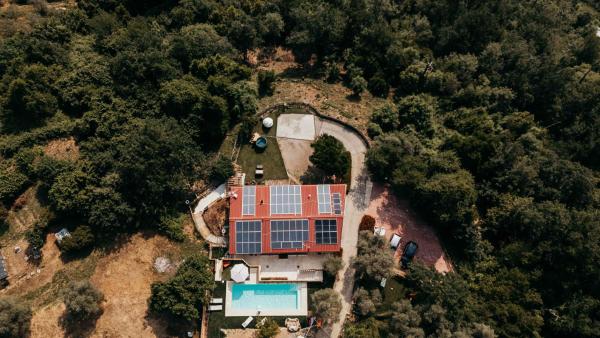 Resort Ombreseda, Prenota  Valeriano Lunense Liguria