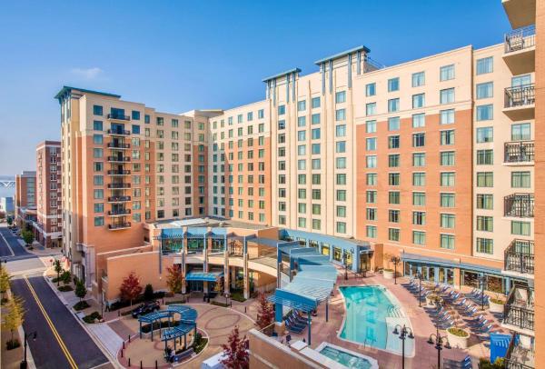 Wyndham National Harbor 1BR Apartment with Resort Access, Buchen Sie Ferienwohnung Hotels mit Pool in Maryland, Schwimmbad
