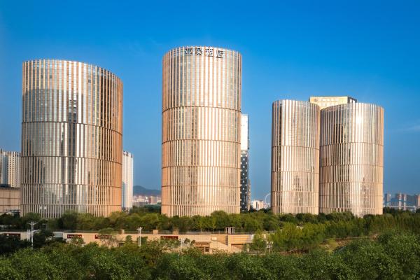 Atour Hotel Jinan Jingshidong Road Medicine Valley, Buchen Sie  Hotels in Shandong mit Parkplatz, Parkplätze