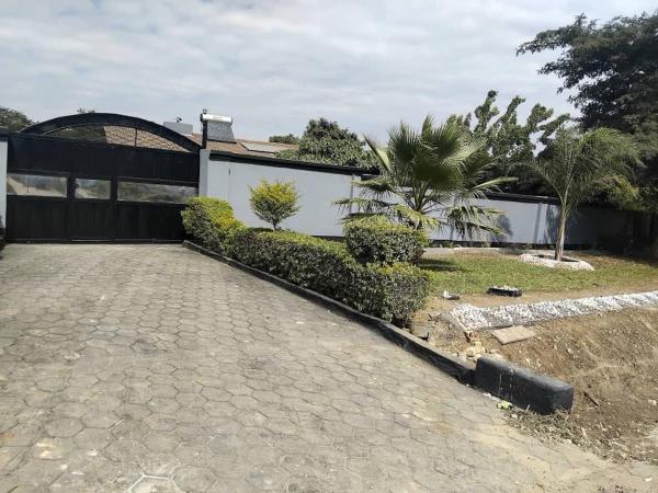 Gogo Rennie Guest House, Buchen Sie  Mutare Manicaland