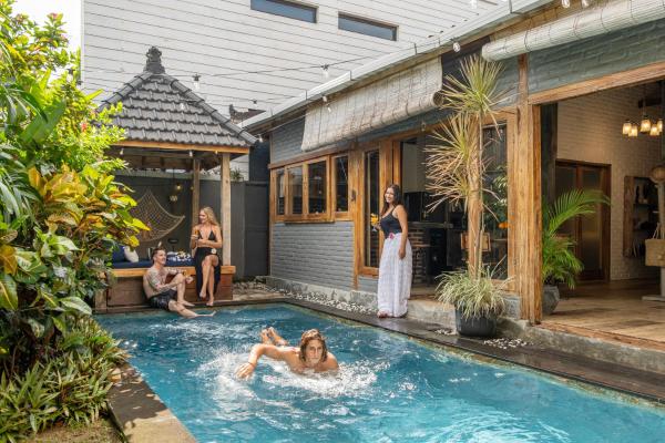 NEW! 3BR Villa Pererenan, 5 min from Canggu Fun, Reserva ahora  Canggu Badung