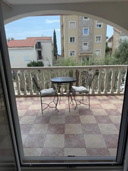 Studio Sea View Steps to Przno beach w Parking Villa Olive, Book  Przno 