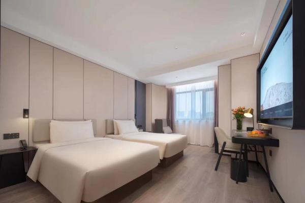 Atour Hotel Zhengzhou Zhenghong City Garden Road, Buchen Sie  Hotels in Henan mit Parkplatz, Parkplätze