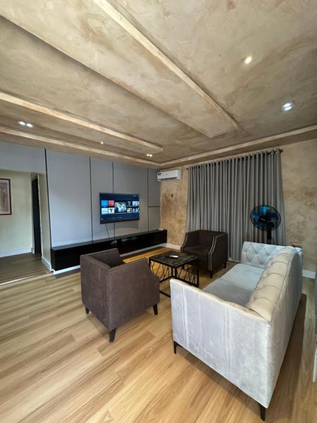Residential Quarters osogbo, Buchen Sie  Okinni Osan