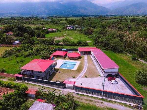 Finca La Romana Valle, Réserver  Hôtels avec piscine à Valle del Cauca, Piscine