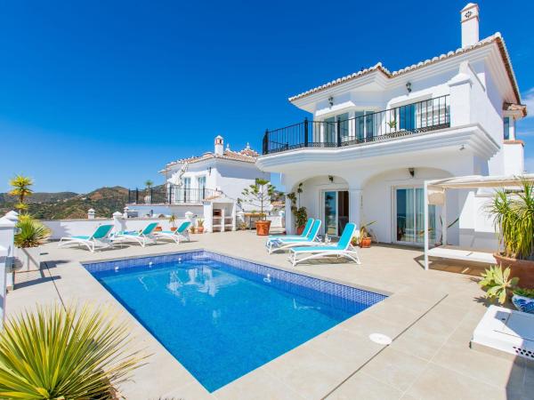 Villa Almijara by Interhome, Buchen Sie  Hotels mit Pool in Axarquía, Schwimmbad
