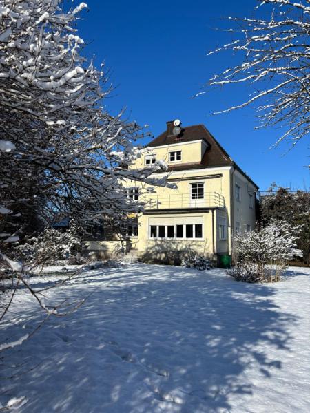 Villa Vilma Antica, Book  Bavaria Hotels with a Parking, Parking