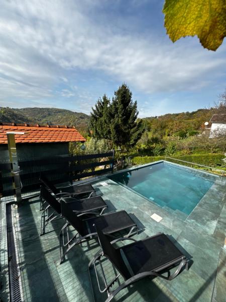 Holiday home Damian - Private pool, Buchen Sie  Ðurđekovec Zagreb