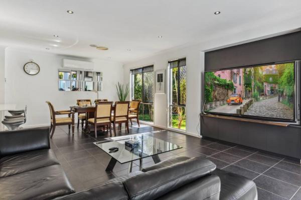 Pool Table and Resort Pool 4BR Holiday Paradise, Reserva ahora  Algester Queensland