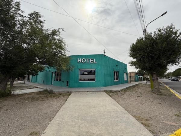 La Posta de Adolfo, Reserva ahora  Las Heras Santa Cruz