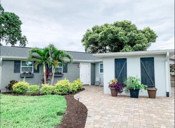 Perfect Florida House Getaway, Buchen Sie  Eastgate Sarasota Area