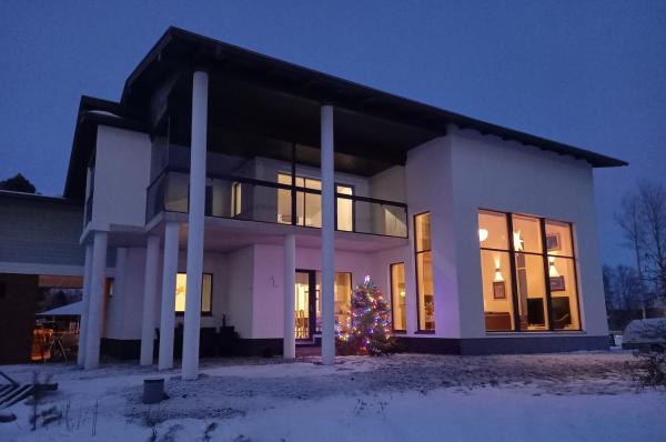 A home in a fairy tale landscape, Buchen Sie  Hotels in Lappland mit Parkplatz, Parkplätze