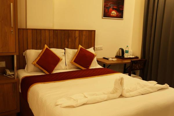 Rio Rooms Calicut Near Mims Hospital