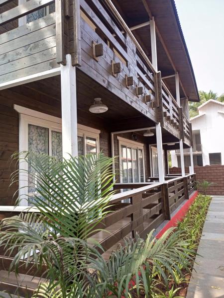 Satva Cottages, Reserva ahora  Hoteles con piscina en Goa, Piscina