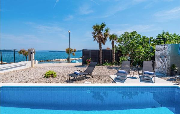 Villa Bellini, Reserva ahora  Kastel Stafilic Kaštela