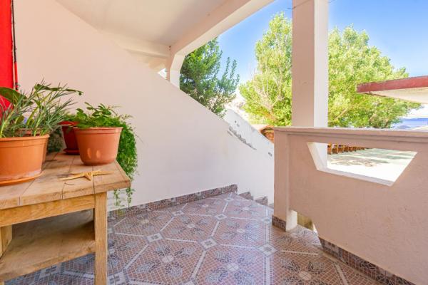 Jure Lon, Prenota  Hotel a Kvarner con parcheggio, Parcheggio