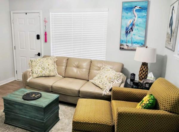 BEST location Quiet Cottage Pets Kitchen, Book  Tallahassee Panhandle Florida