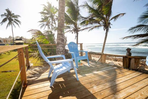 Ocean Front Villa, 2 Private Pools, BBQ, Tennis court and more, Buchen Sie  Vega Baja Nördliches Puerto Rico