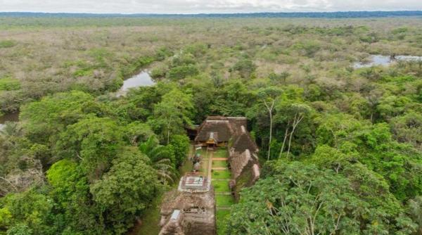 Caiman Lodge - Cuyabeno Nature Amazon Tour, Prenota  Cuyabeno 