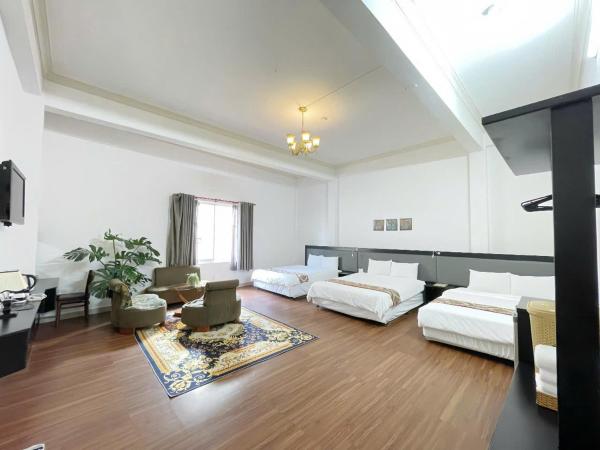 LiLLy Hotel DaLat, Prenota  Da Lat Lam Dong