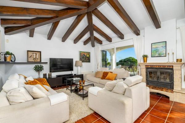 Urb Villa with pool by Costarentals- Ref 139, Prenota  Hotel a Costa del Sol con piscina, Piscina