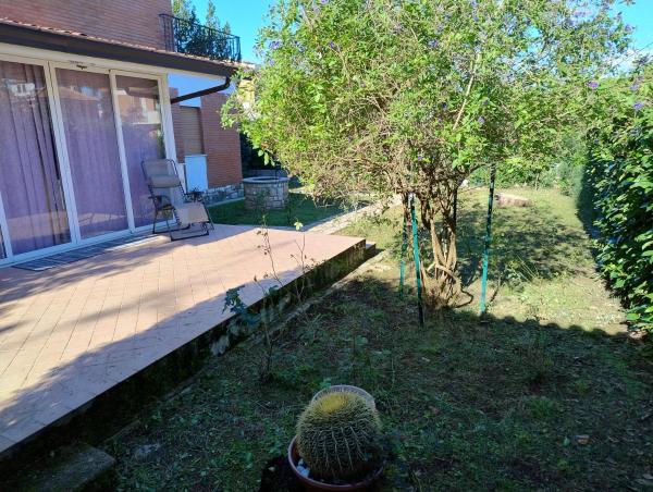 Villa Ermes, Prenota  Hotel a Lazio con parcheggio, Parcheggio