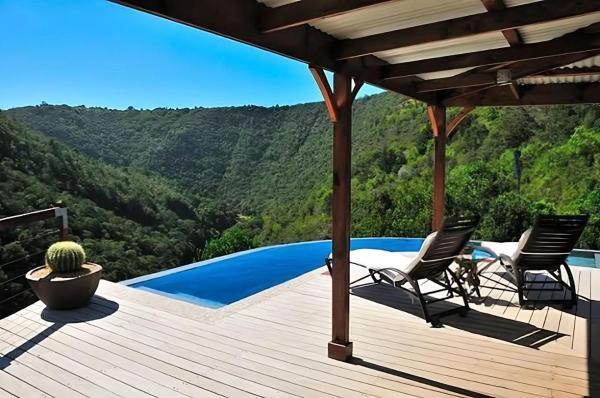Tranquility at Its Finest - Kaaimans Luxury Villa, Buchen Sie  Hotels in George mit Parkplatz, Parkplätze