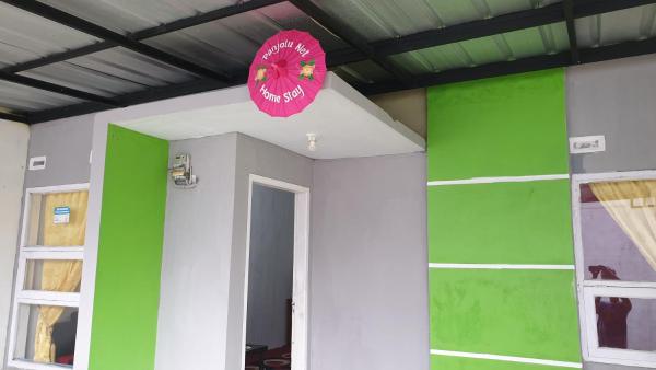 Puni Anjung Homestay, Prenota  Panjalu West Java
